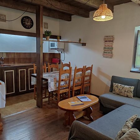 Apartamento De La Marmota 에리스테 외부 사진